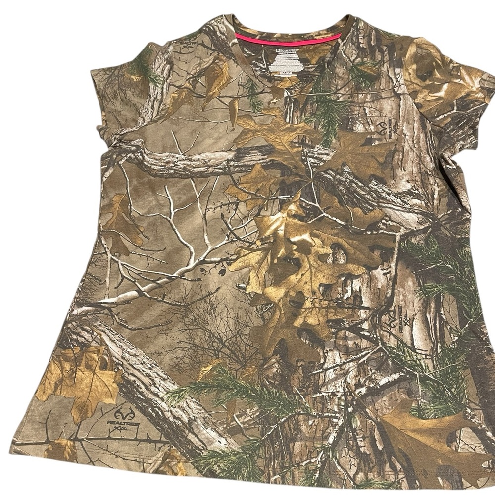 Realtree Women’s Camo T-shirt -‎ XL